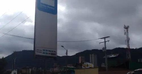 PARADERO SITP BARRIO SAMPER MENDOZA  173A00 BOGOTÁ